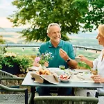 Hofgut Wissberg - Weinberghotel Sankt Johann (Mainz-Bingen, Rhineland-Palatinate)