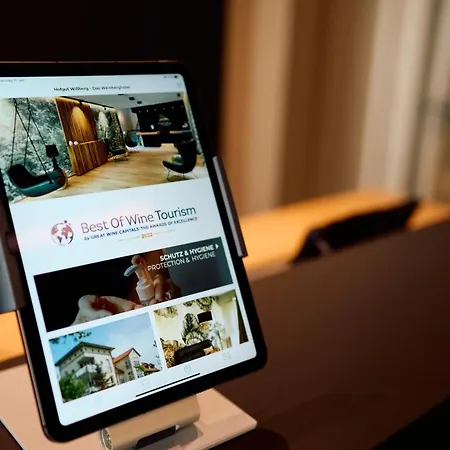 Hotel Hofgut Wissberg - Weinberghotel 4*
