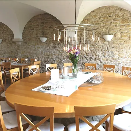 Hotel Hofgut Wissberg - Weinberghotel Sankt Johann (Mainz-Bingen, Rhineland-Palatinate)