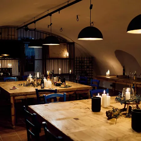 Hofgut Wissberg - Weinberghotel Hotel 4*