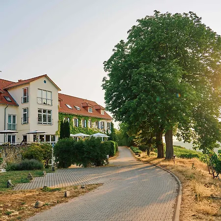 Hofgut Wissberg - Weinberghotel Sankt Johann (Mainz-Bingen, Rhineland-Palatinate)