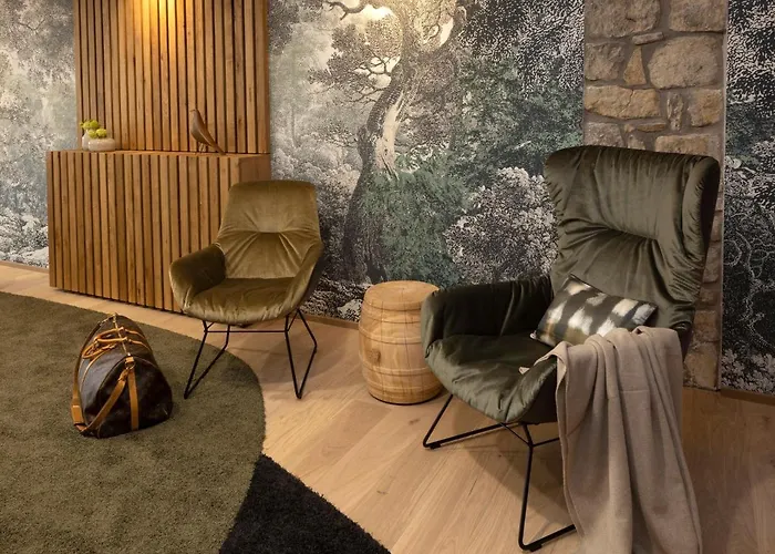 Hofgut Wissberg - Weinberghotel 상트요한